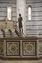 Il battistero di San Giovanni, interno. Vista del matroneum